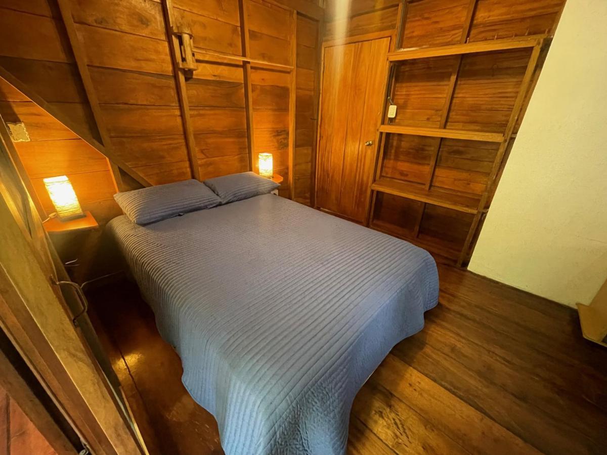 Caoni Riverside Lodge Пуэрто-Кито Экстерьер фото